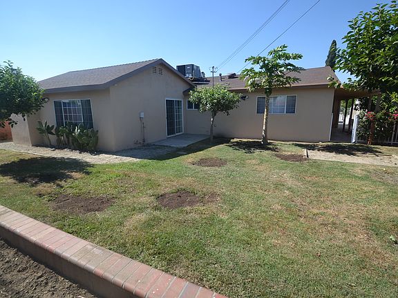 2nd image of 17016 E Queenside Dr