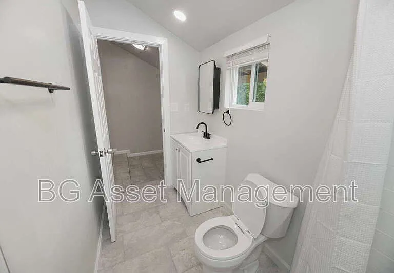 2803 Sabral Cir #A — Photo 11