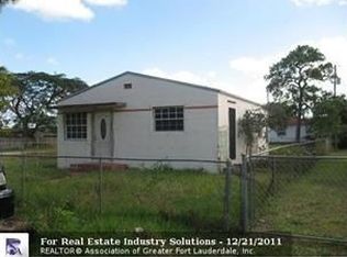 1130 Wilmington St, Opa Locka, FL 33054