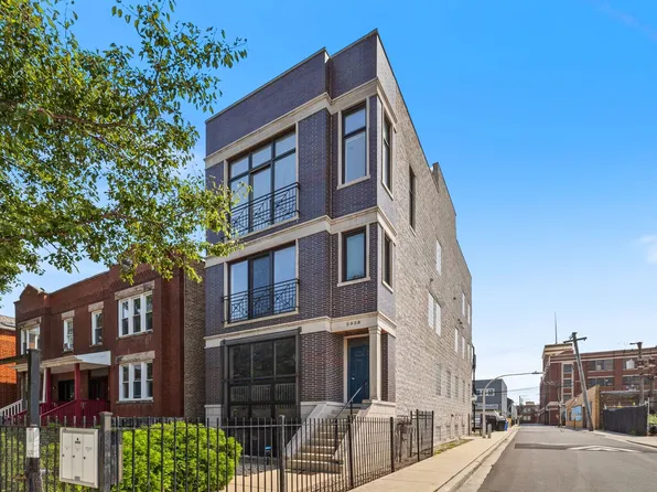 2535 W Flournoy St #3, Chicago, IL 60622