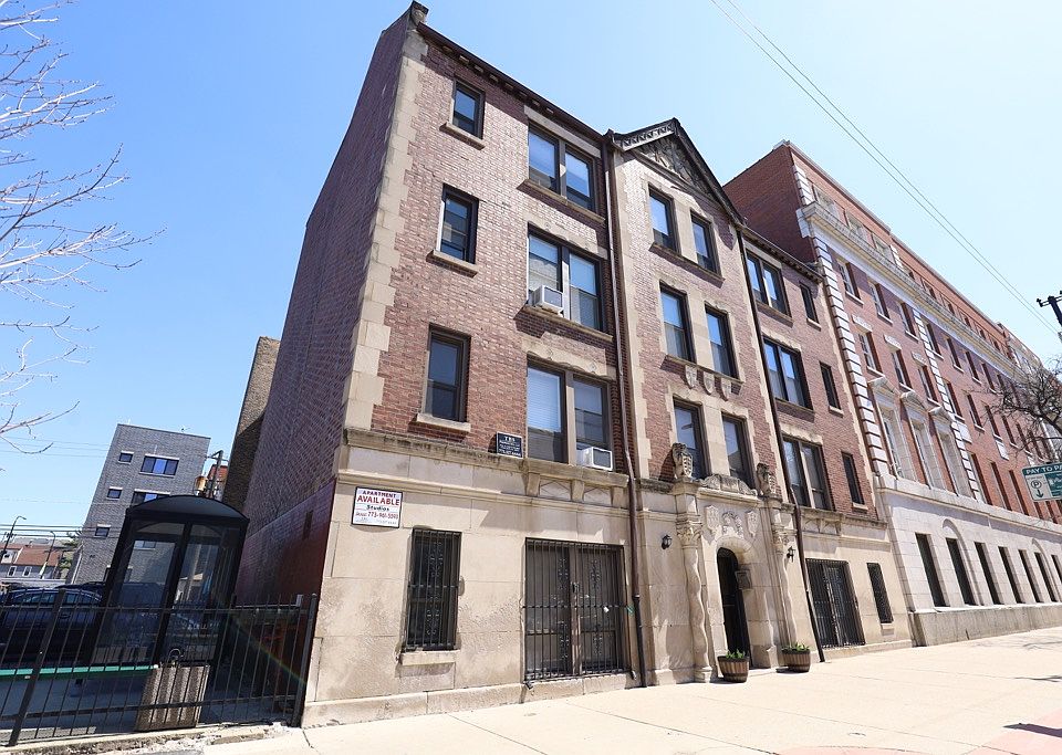 1st image of 3345 N Marshfield Ave #602