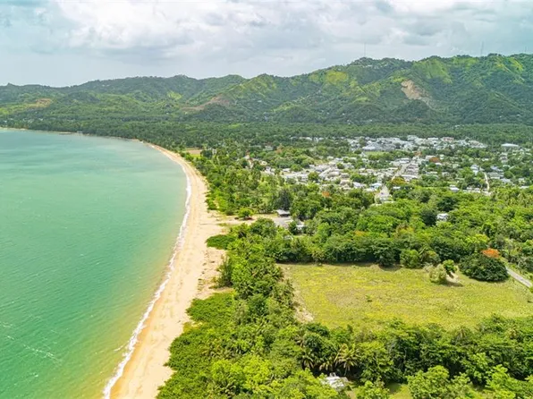 Commons Playa Carr 401 Km #Home 1.9, Anasco, PR 00610
