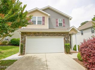 538 W New Hampshire Ave, Southern Pines, NC 28387