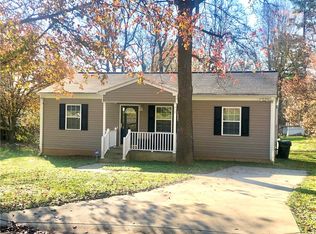 717 Scott St, Burlington, NC 27215