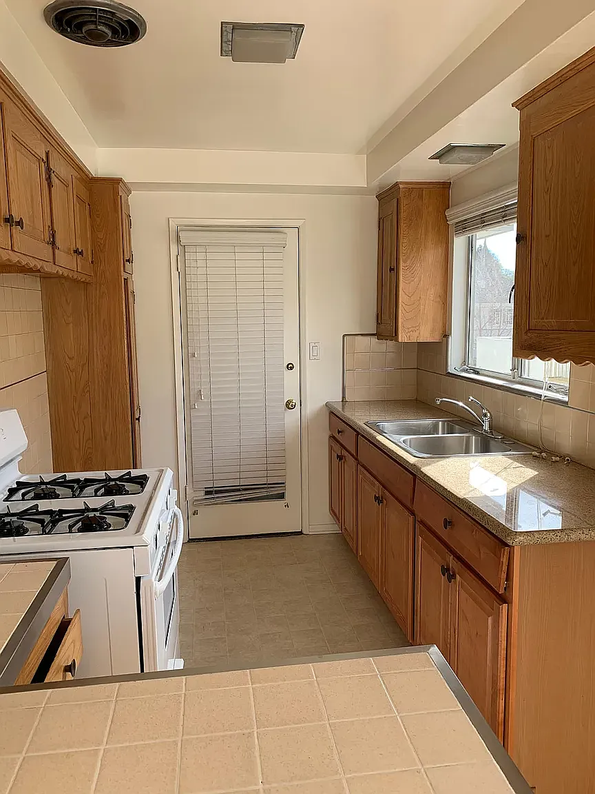 1 bed, 750 sqft, $2,495 — Photo 4