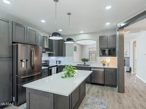 7403 E Maritime Dr, Tucson, AZ 85756