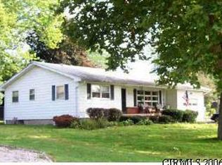 2514 N Sunset Ln, Logansport, IN 46947