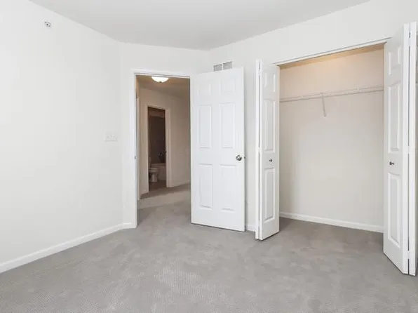 4459 Monroe Ct, Naperville, IL