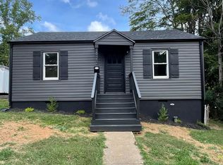 622 Thomas Rd, Lynchburg, VA 24502