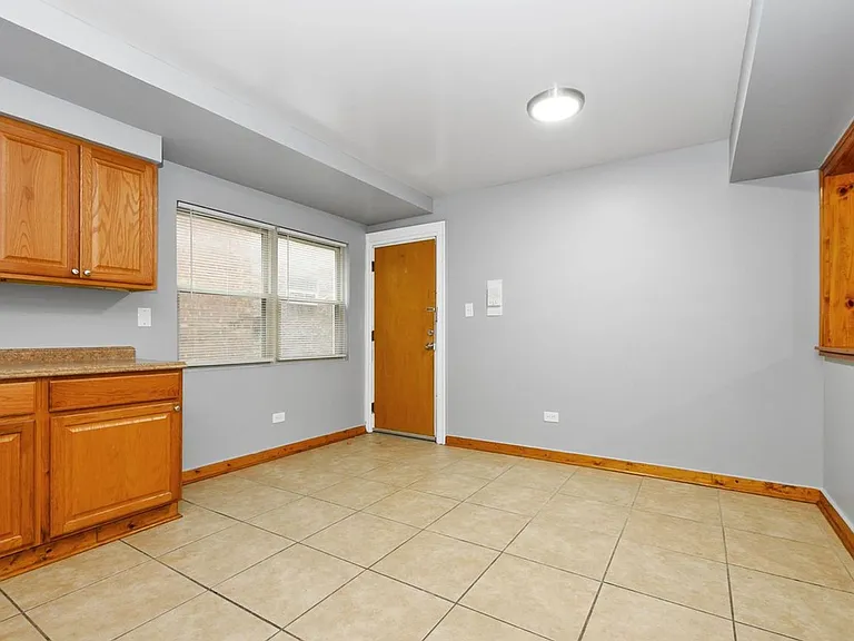 4040 W 63rd Mobility Zone — Photo 7
