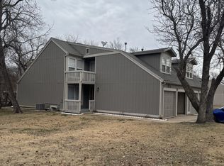 702 S Maize Ct, Wichita, KS 67209