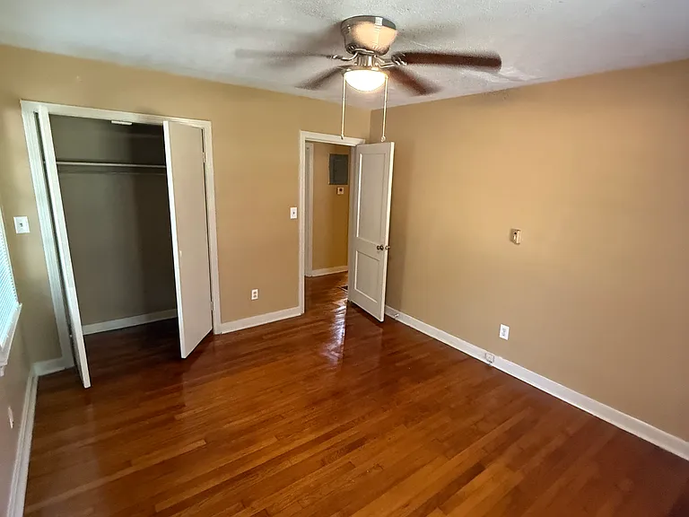 739 Alvaredo St — Photo 12