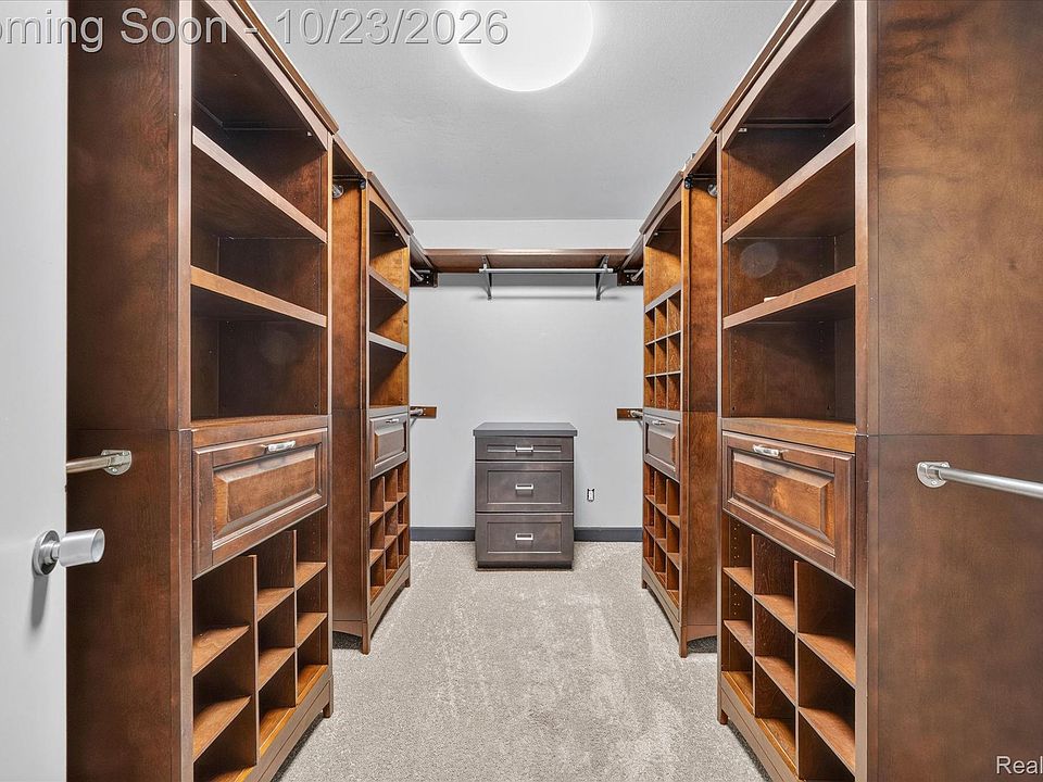41 Hurondale Dr, photo 25