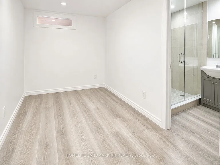 25066 Commodore Rd #102 — Photo 9