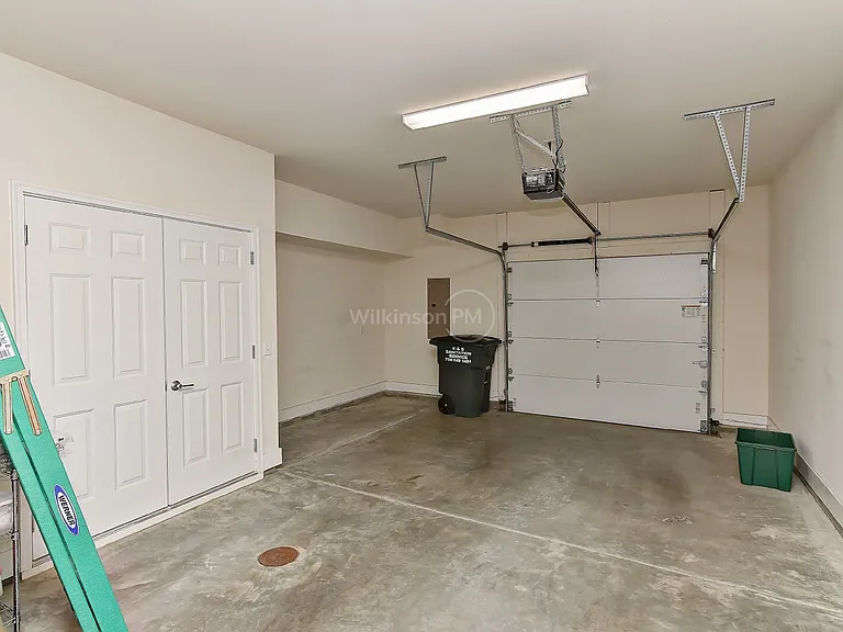 13047 Tinton Ave — Photo 32