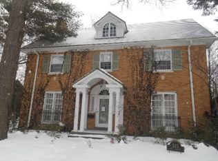 521 Lake Ave, Wilmette, IL