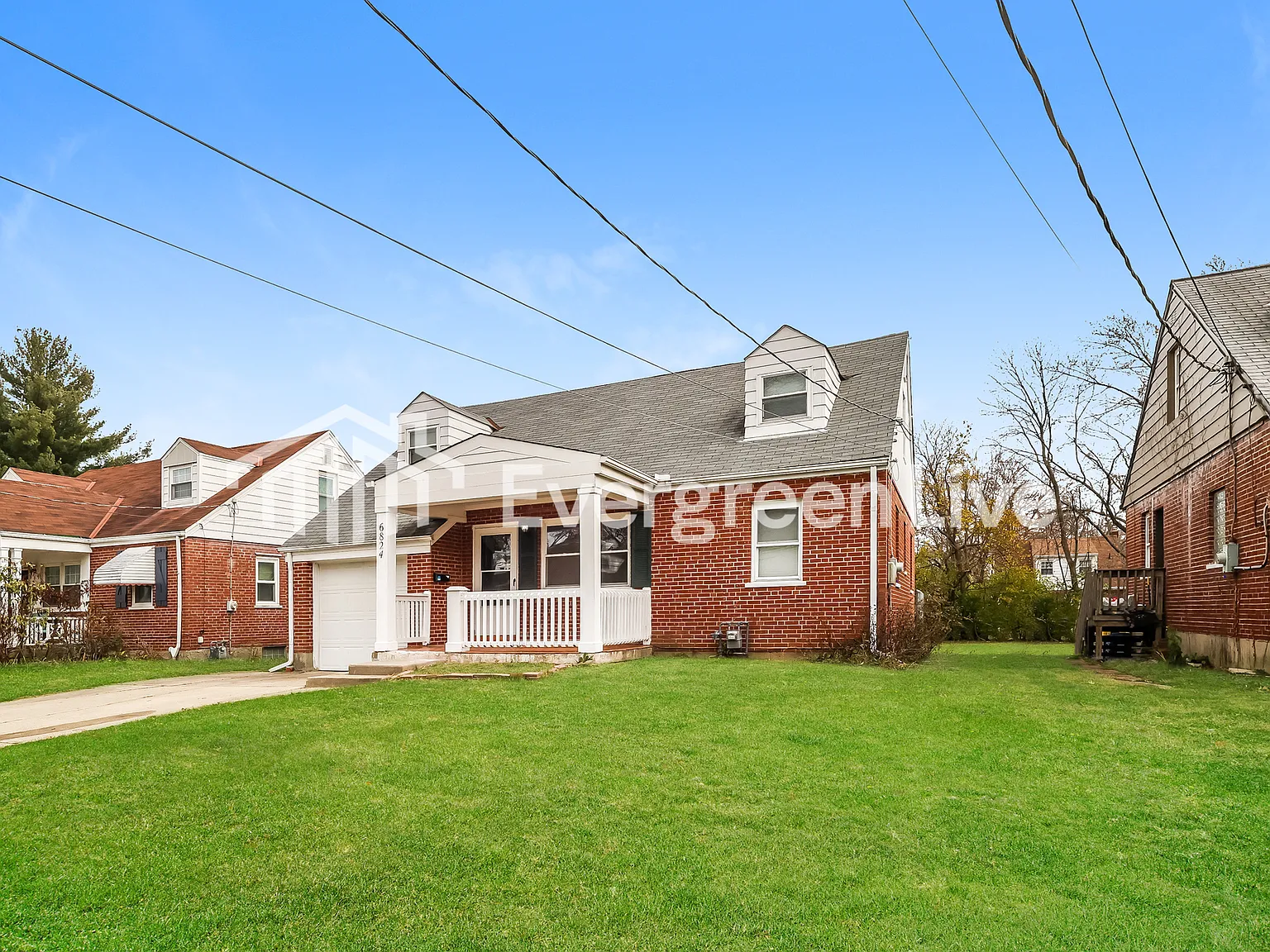 3 bed, 1.0 bath, 1253 sqft, $1,595 — Photo 2