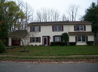 21 Fielding Ave, Middletown, NJ 07748