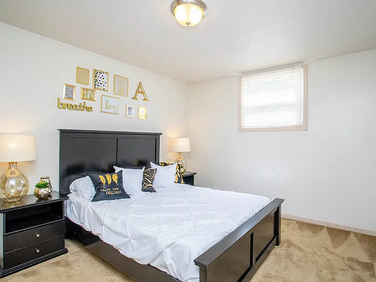 One & Two Bedroom Apartments Available!