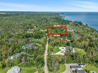 13 Windfield Dr W, Oro Medonte, ON L0L2L0