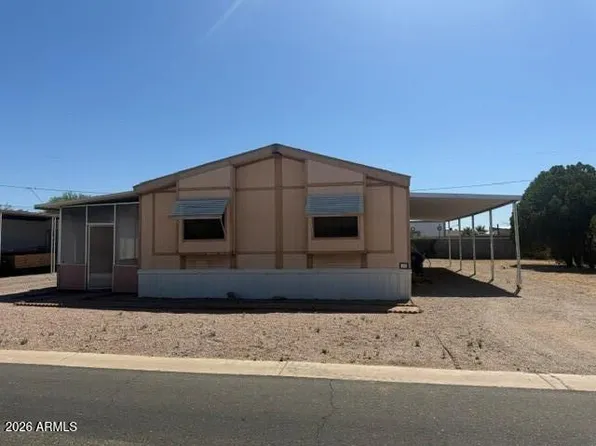 156 N HAWES Road, Mesa, AZ 85207