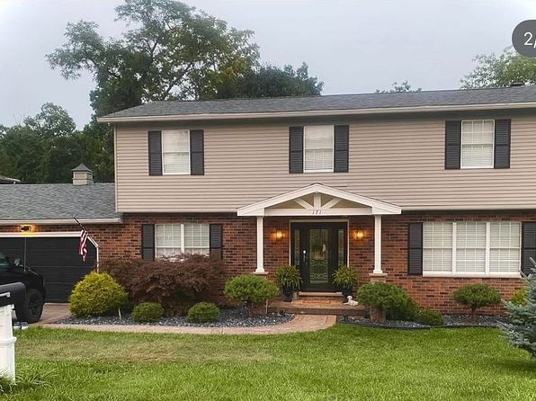 171 N Hills Dr