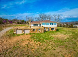 19111 7th St, Lead Hill, AR 72644