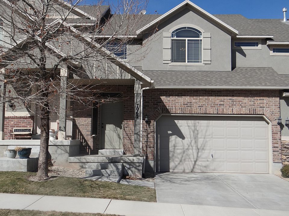7062 W Cottage Point Dr West Jordan-1_11062020