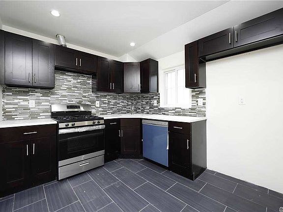 3rd image of 161-26 Baisley Blvd