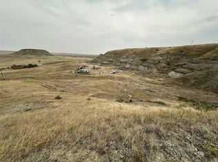 76 Essex Ln, Great Falls, MT 59404