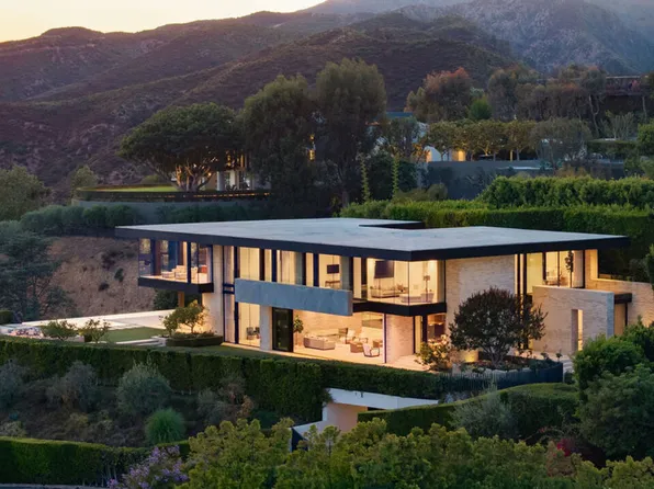 1601 Casale Rd, Pacific Palisades, CA 90272
