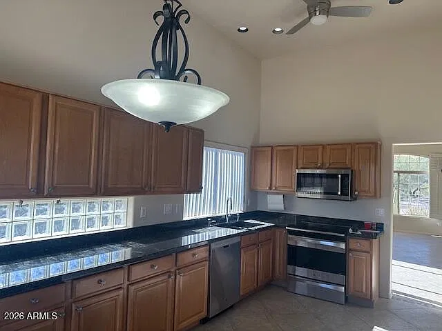 11533 E Bronco Trl — Photo 10