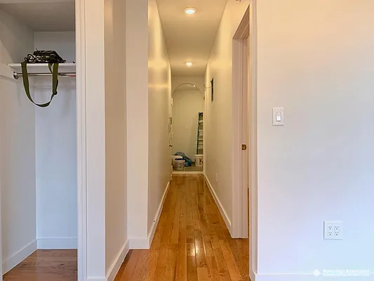 Rented by Sovereign Associates | media 8