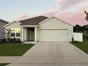 3 bed, 2.0 bath, 1615 sqft, $2,400 — Photo 1