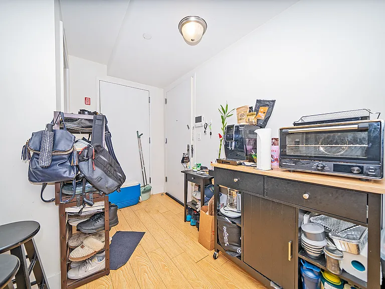 833 Monroe St #1C — Photo 10