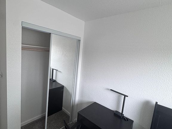 Full size closet + Desk & Chair