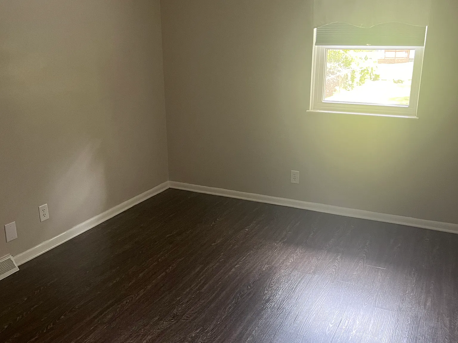 2 bed, 2.5 bath, 1500 sqft, $1,950 — Photo 4