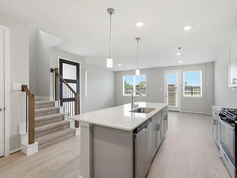 3109 Quiet Sunset Dr — Photo 7