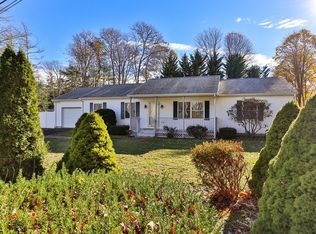 5 Douglas Ave, Bourne, MA 02532