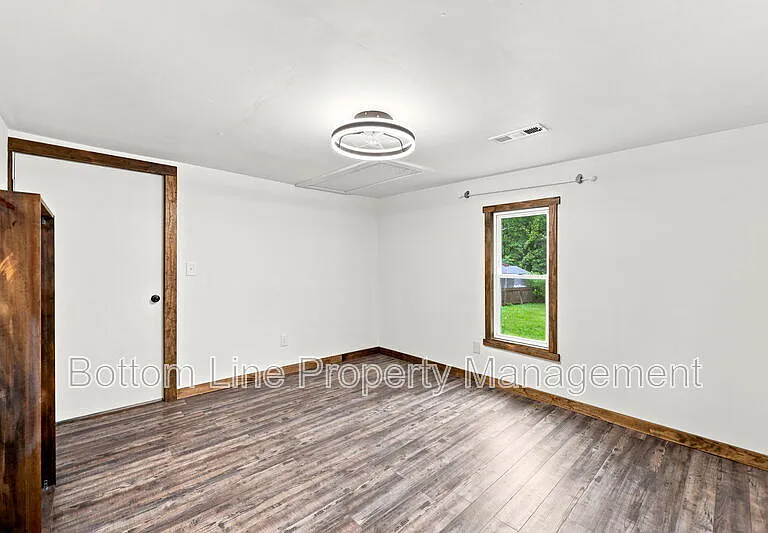 10317 State Highway 42 — Photo 29
