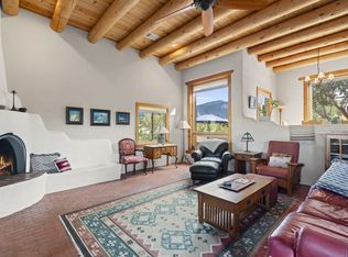 25 Aspen Rd, Placitas, NM 87043