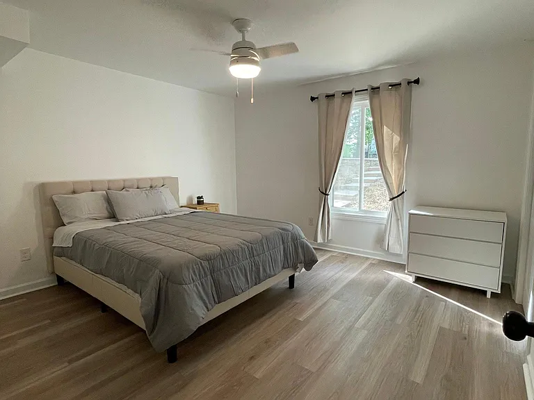 912 Langford Pl — Photo 20