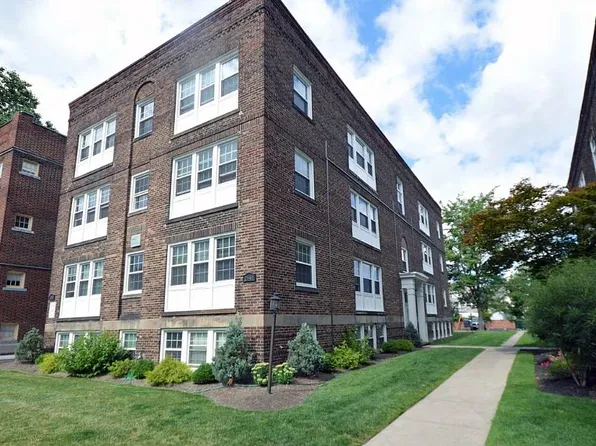 2646 N Moreland Blvd, Cleveland, OH 44120