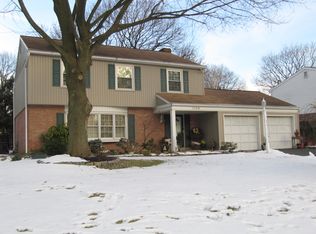 1723 Santa Barbara Dr, Lancaster, PA 17601