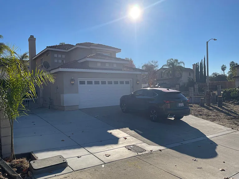 21213 Shakespeare Ct — Photo 1