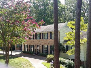 6685 Brandon Mill Rd, Sandy Springs, GA 30328