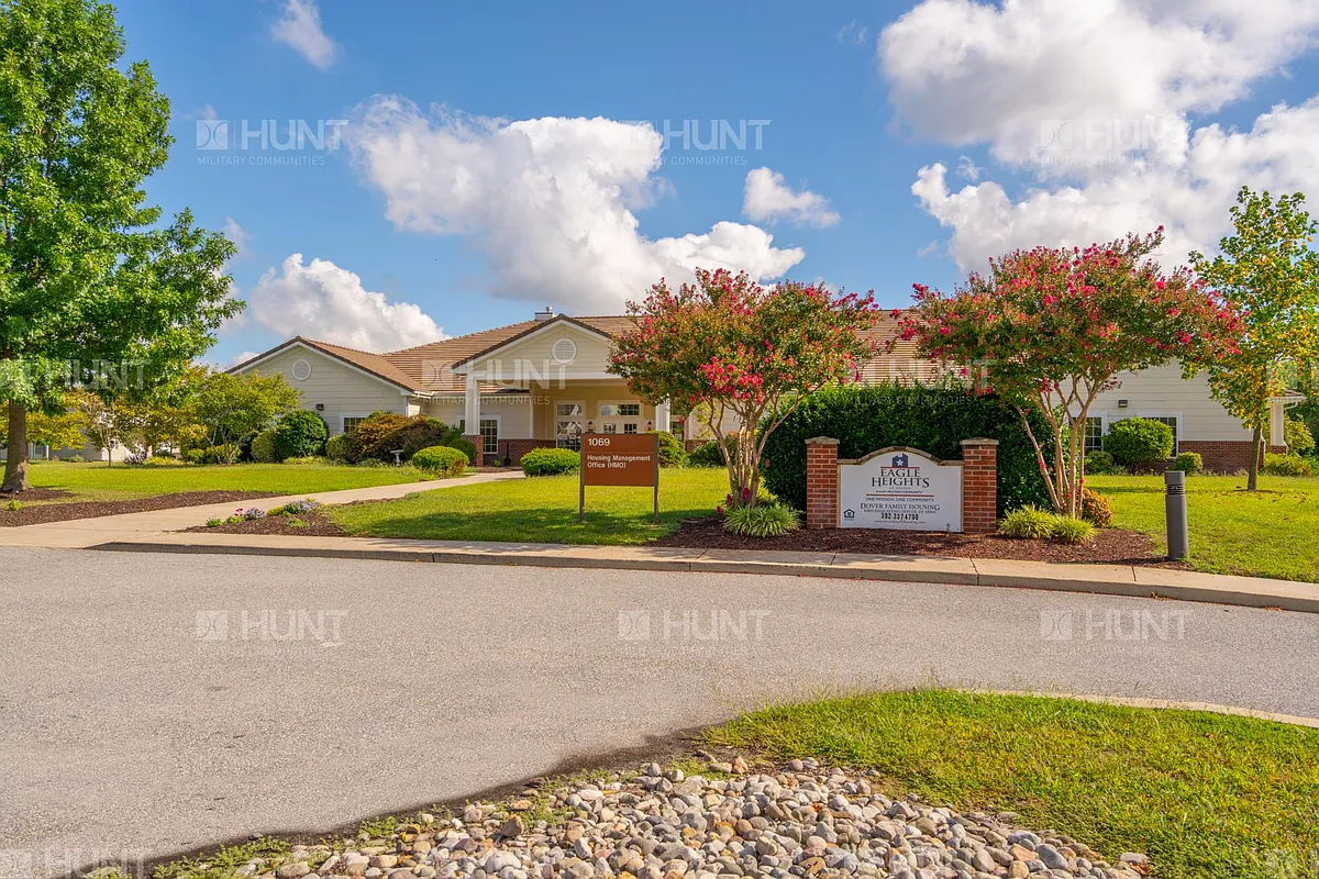 Building Photo - 4041 Rosewood Dr