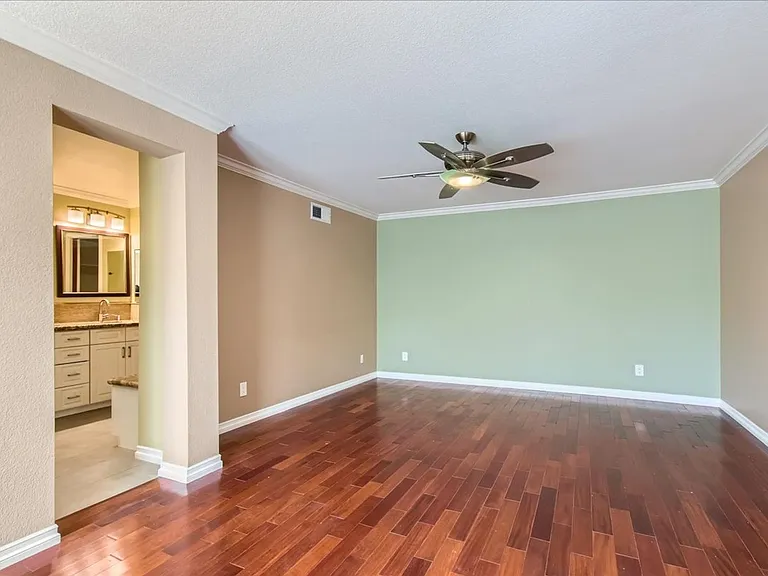 5020 Codorniz Way #17 — Photo 9