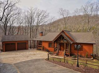 520 Mountain Falls Loop, Ellijay, GA 30536