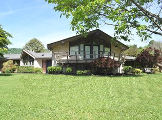 134 E Cedar Dr, Pikeville, KY 41501